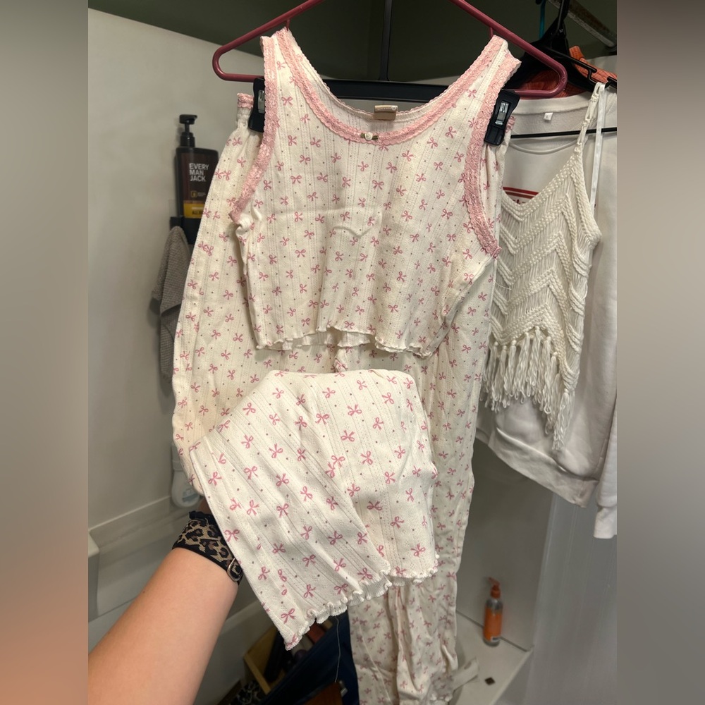 Bow pj set